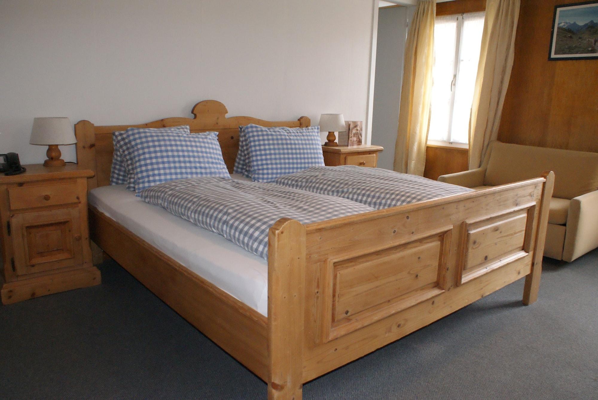 Baeren Hotel, The Bear Inn Вилдерсвил Екстериор снимка