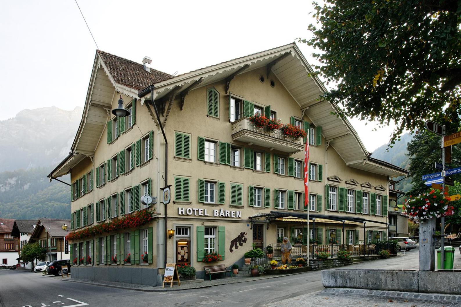 Baeren Hotel, The Bear Inn Вилдерсвил Екстериор снимка